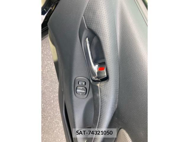 Toyota CELICA 2004-12 8561393-15