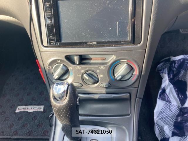Toyota CELICA 2004-12 8561393-19