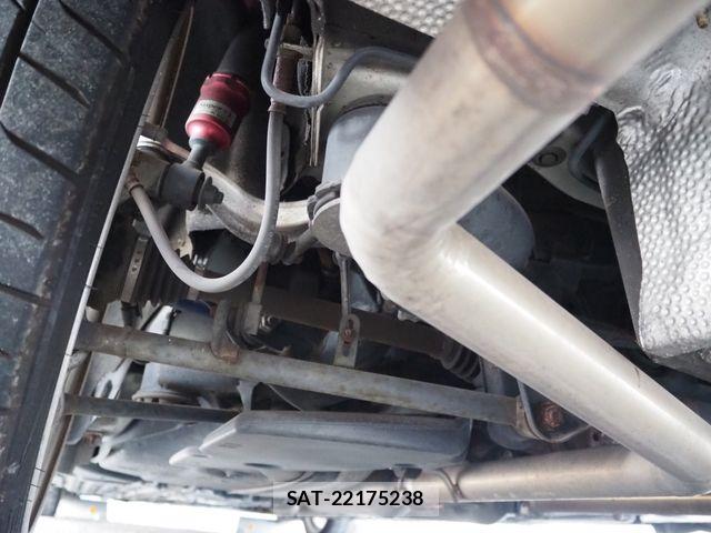 Toyota CELICA 2006-02 8741122-26