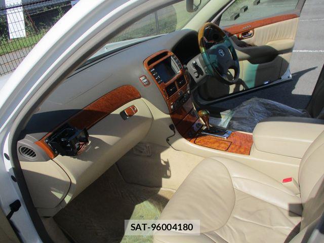 Toyota CELSIOR 2003-12 1317900-1