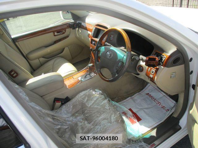 Toyota CELSIOR 2003-12 1317900-5