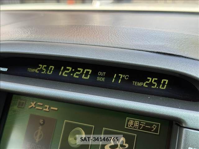 Toyota CELSIOR 2003-11 1584949-11