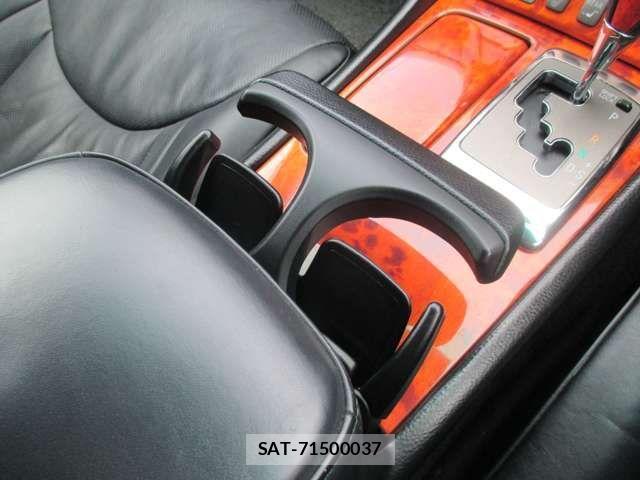 Toyota CELSIOR 2005-07 1823153-19