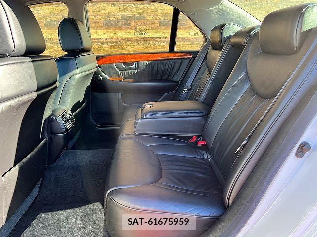 Toyota CELSIOR 2002-03 3064375-12
