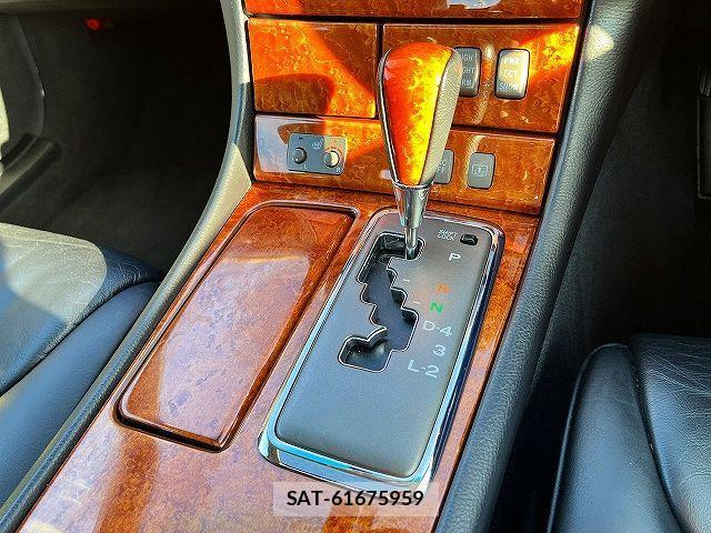 Toyota CELSIOR 2002-03 3064375-19