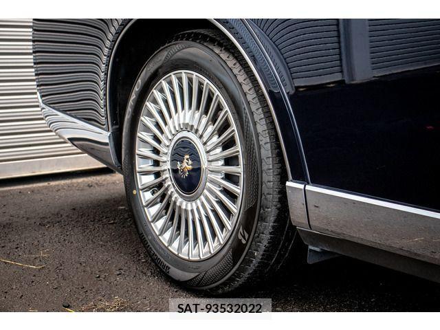 Toyota CENTURY 2018-10 1235323-14