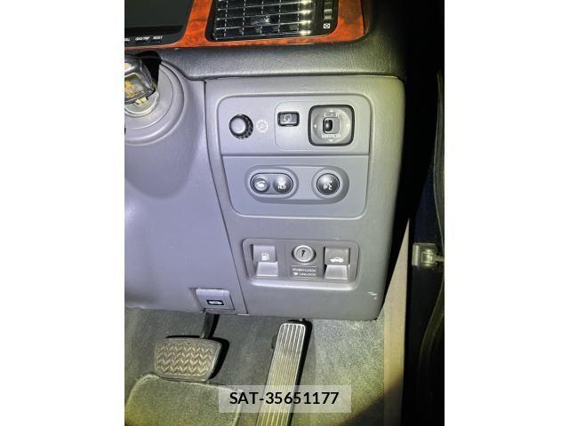 Toyota CENTURY 2007-05 3831976-13