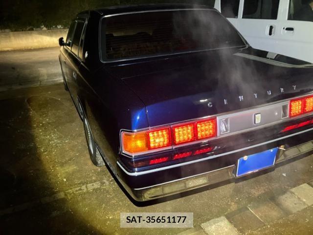 Toyota CENTURY 2007-05 3831976-6