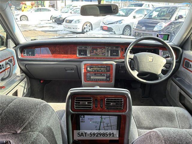 Toyota CENTURY 2015-08 4420007-18