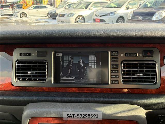 Toyota CENTURY 2015-08 4420007-22