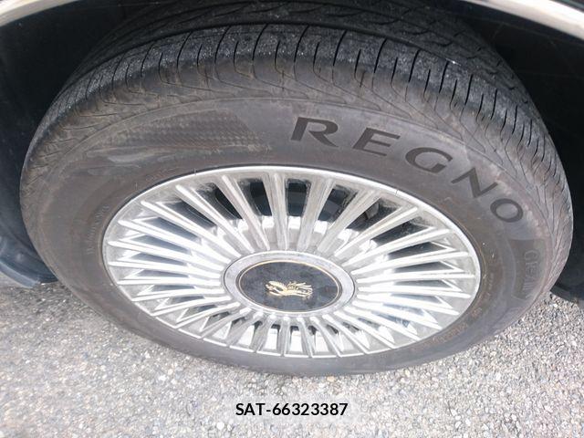 Toyota CENTURY 2019-04 7902399-23