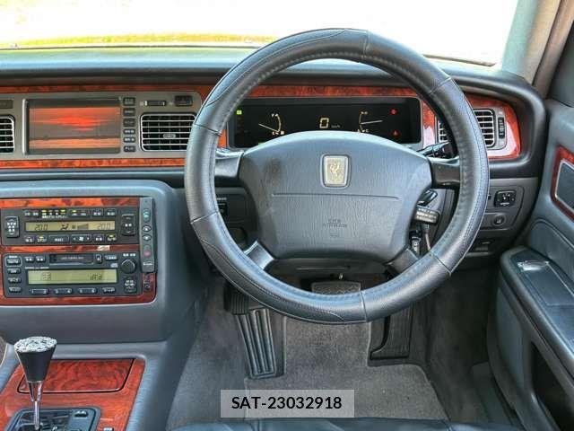 Toyota CENTURY 2006-08 7960920-18