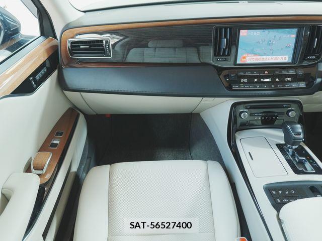Toyota CENTURY 2021-10 7978781-12