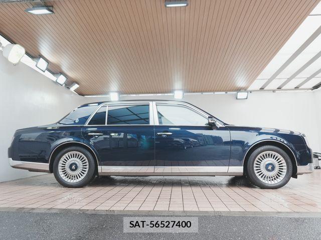 Toyota CENTURY 2021-10 7978781-7
