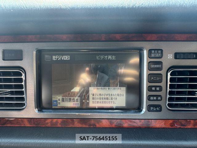 Toyota CENTURY 2011-02 8034789-12