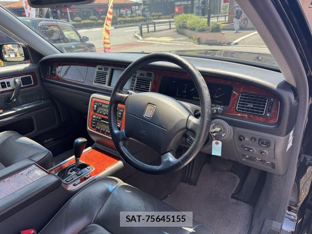 Toyota CENTURY 2011-02 8034789-19