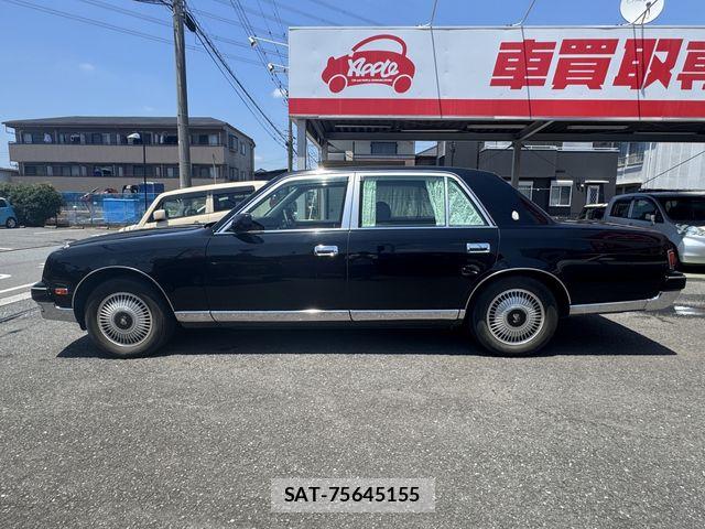 Toyota CENTURY 2011-02 8034789-7