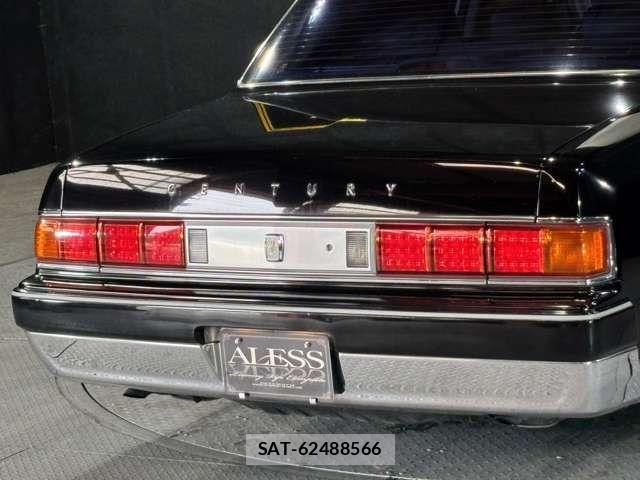 Toyota CENTURY 2006-09 8145573-14