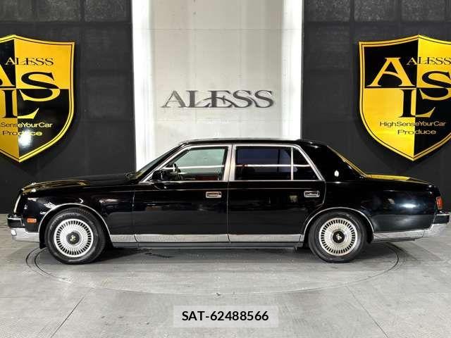 Toyota CENTURY 2006-09 8145573-4