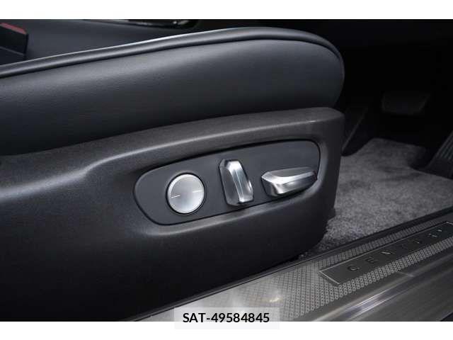 Toyota CENTURY 2026-04 8229245-10