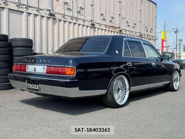 Toyota CENTURY 2008-01 8354119-17