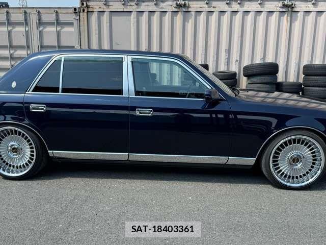 Toyota CENTURY 2008-01 8354119-19
