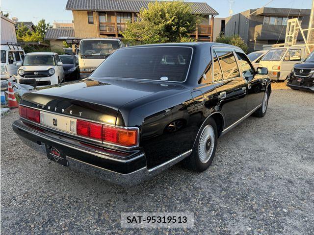 Toyota CENTURY 2005-08 8665930-3
