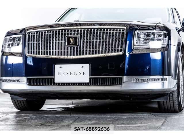 Toyota CENTURY 2023-06 8741125-9