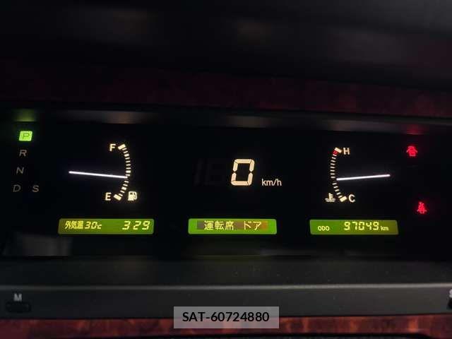 Toyota CENTURY 2006-11 8870623-18