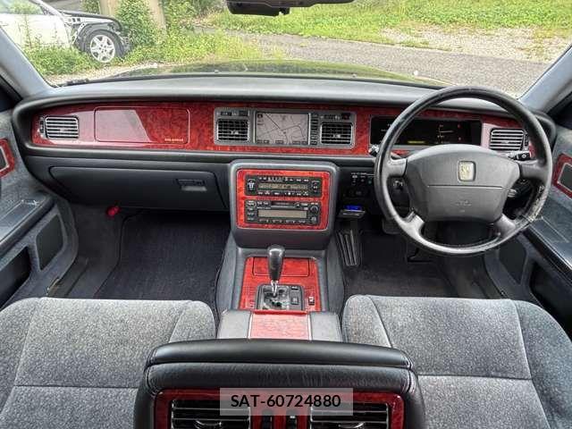 Toyota CENTURY 2006-11 8870623-19