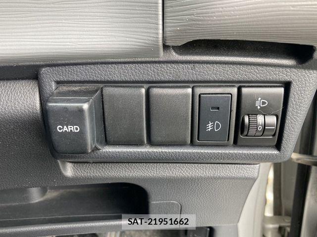 Suzuki CERVO 2008-06 1059869-17