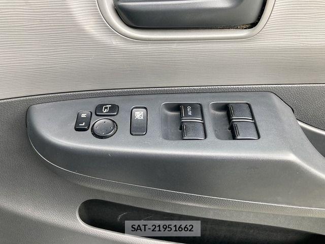 Suzuki CERVO 2008-06 1059869-18