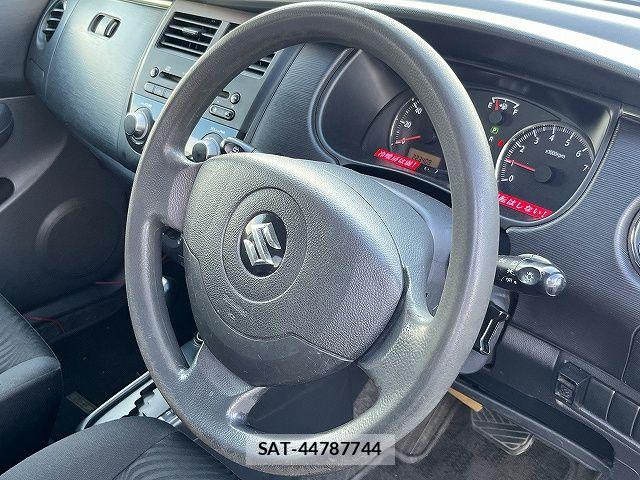 Suzuki CERVO 2008-08 7783391-13