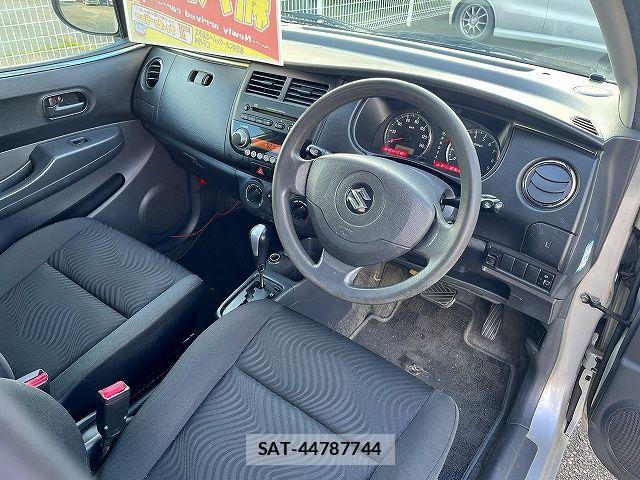 Suzuki CERVO 2008-08 7783391-1