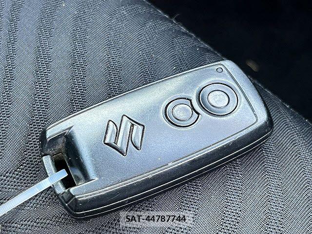 Suzuki CERVO 2008-08 7783391-25