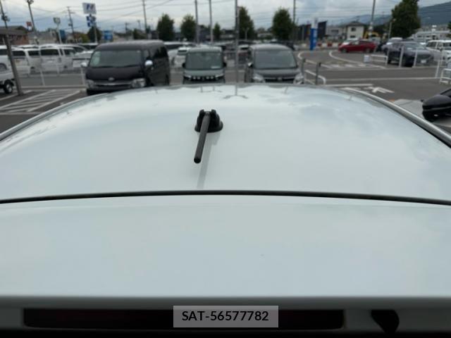 Suzuki CERVO 2007-04 8098451-9