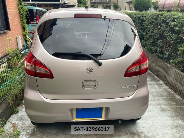 Suzuki CERVO 2009-08 8335202-2