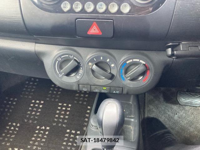 Suzuki CERVO 2007-04 8524042-18