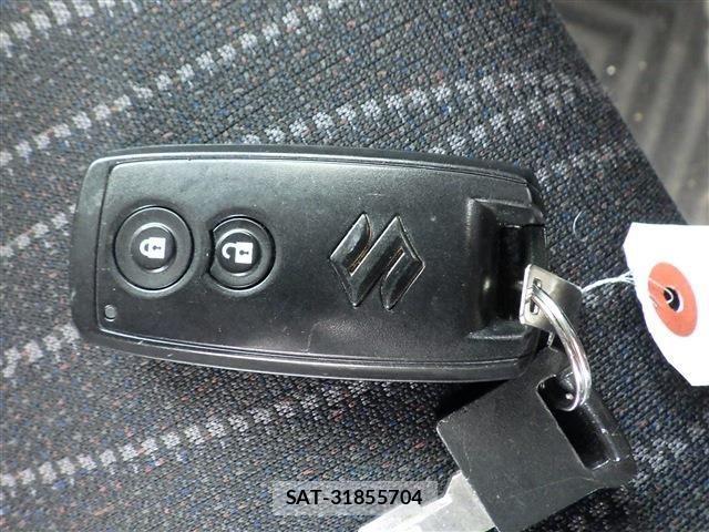 Suzuki CERVO 2009-08 2098892-12