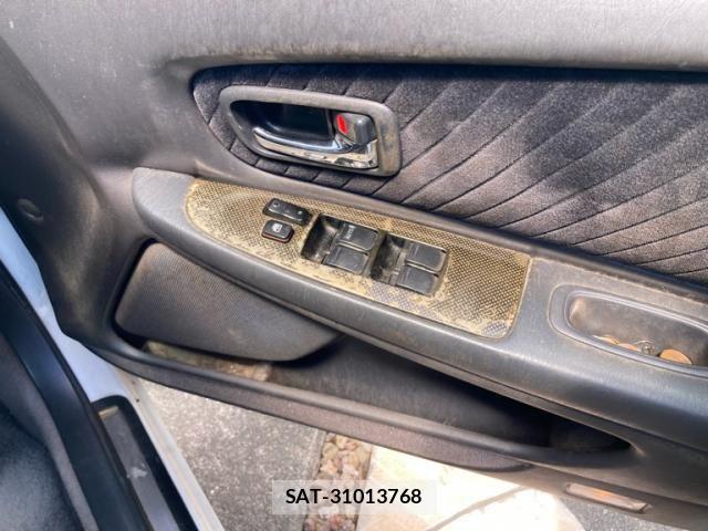 Toyota CHASER 1998-06 8561395-13