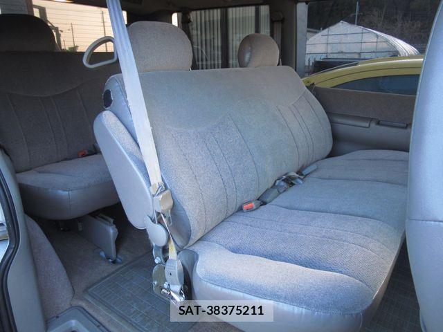 Chevrolet ASTRO 2002-08 3831981-10