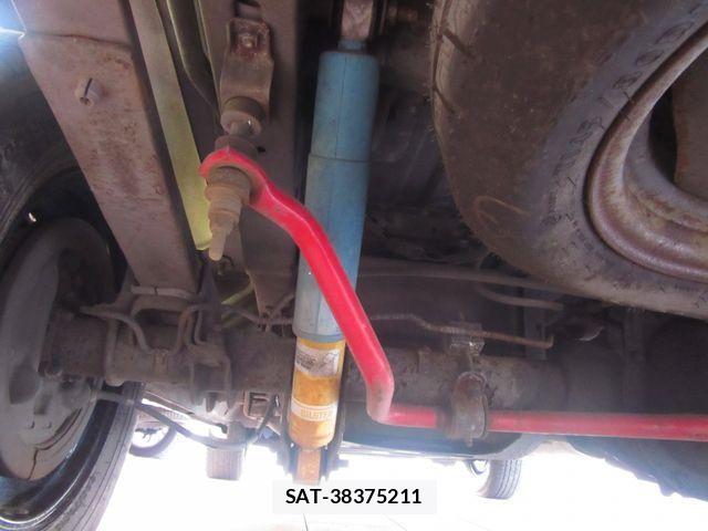 Chevrolet ASTRO 2002-08 3831981-19