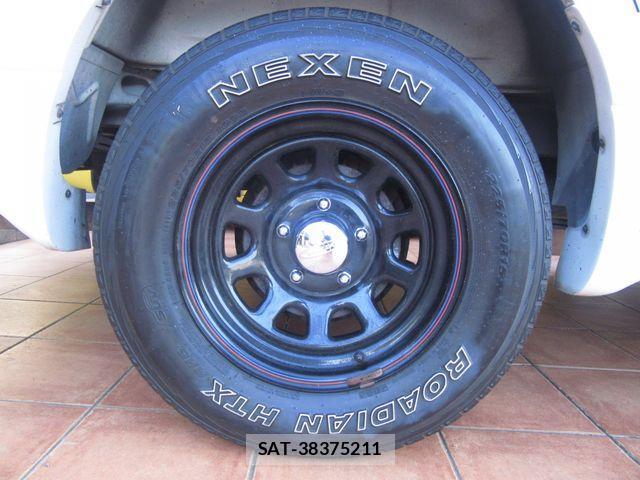 Chevrolet ASTRO 2002-08 3831981-26