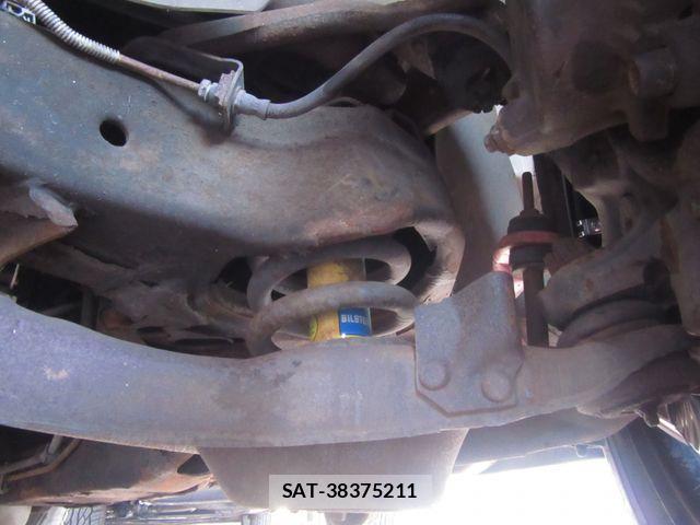 Chevrolet ASTRO 2002-08 3831981-27