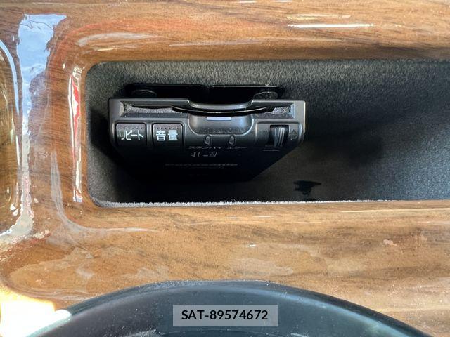 Chevrolet ASTRO 2002-12 6814175-25