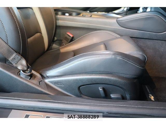 Chevrolet CAMARO 2018-12 498934-12