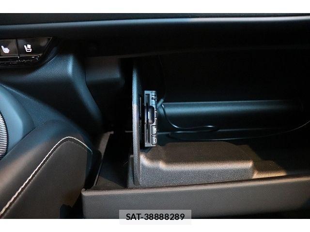 Chevrolet CAMARO 2018-12 498934-22
