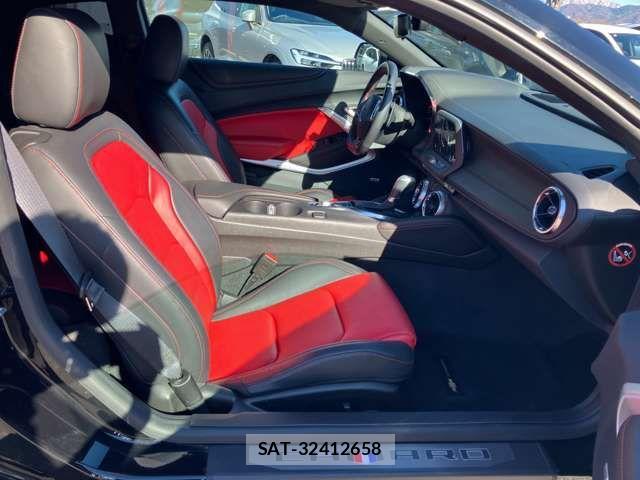 Chevrolet CAMARO 2023-05 1823165-15