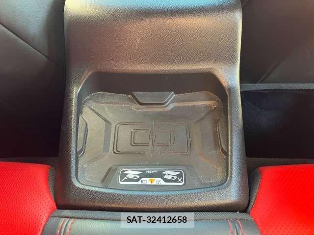 Chevrolet CAMARO 2023-05 1823165-19