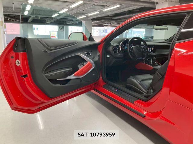 Chevrolet CAMARO 2018-05 4638334-16